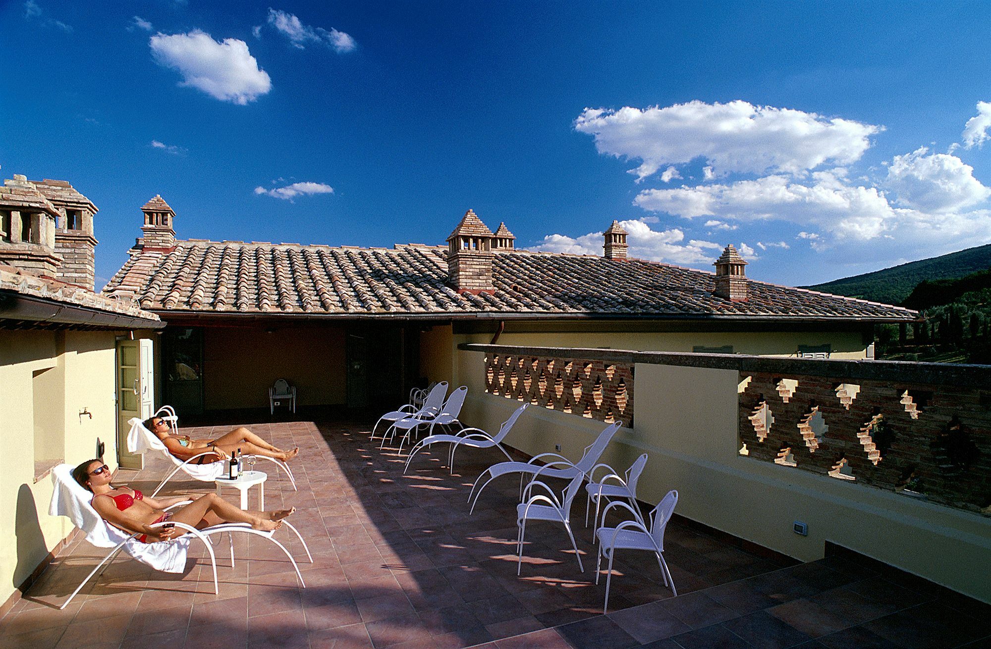 Ducci Hotel 3*